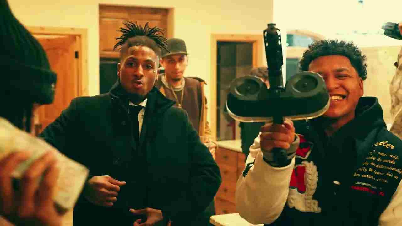 Switches Lyrics – YoungBoy Never Broke Again