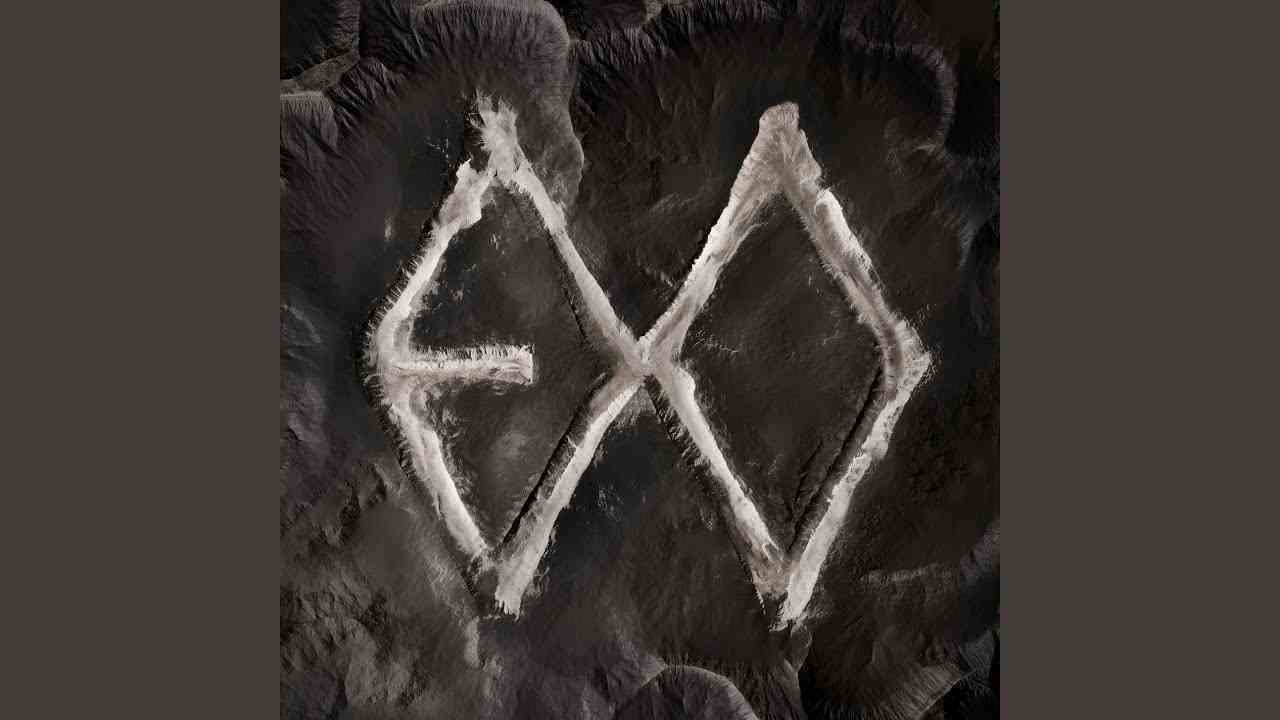 Suffocate Lyrics English Translation – EXO | REVERXE