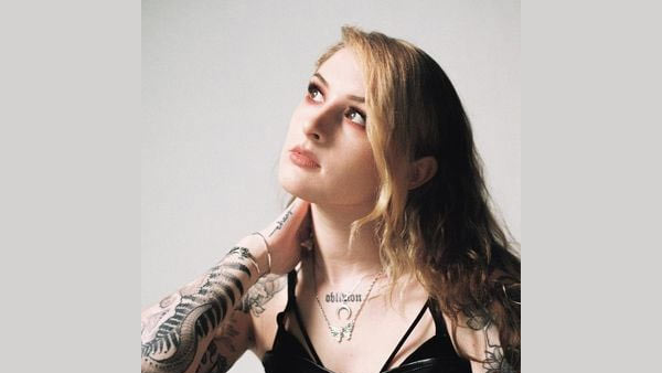 RB-X Lyrics – MOTHICA | M4